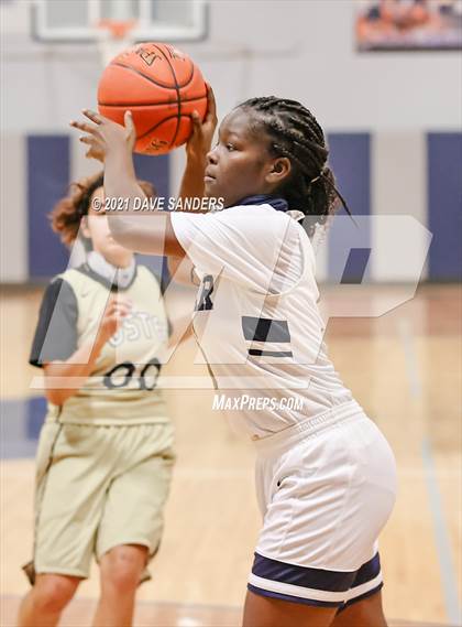 Thumbnail 2 in Lamar Consolidated vs. Foster photogallery.