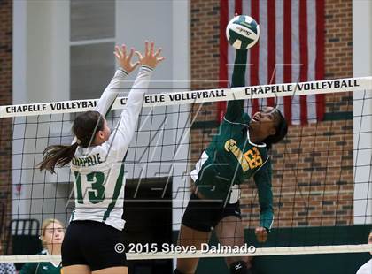 Thumbnail 2 in Cabrini @ Chapelle photogallery.