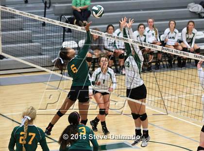 Thumbnail 1 in Cabrini @ Chapelle photogallery.