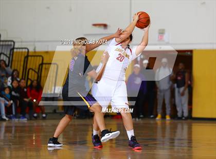 Thumbnail 2 in Lynwood vs. Dominguez photogallery.