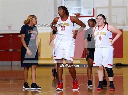 Thumbnail 3 in Lynwood vs. Dominguez photogallery.