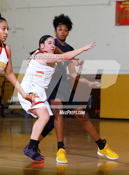 Thumbnail 3 in Lynwood vs. Dominguez photogallery.