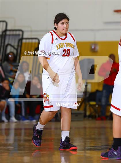 Thumbnail 2 in Lynwood vs. Dominguez photogallery.