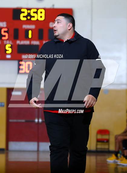 Thumbnail 2 in Lynwood vs. Dominguez photogallery.