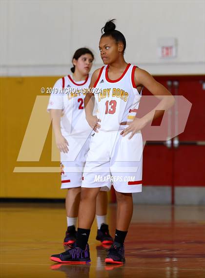 Thumbnail 3 in Lynwood vs. Dominguez photogallery.