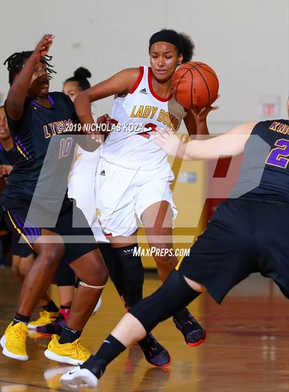 Thumbnail 3 in Lynwood vs. Dominguez photogallery.