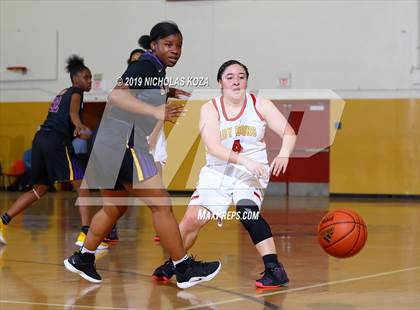 Thumbnail 3 in Lynwood vs. Dominguez photogallery.