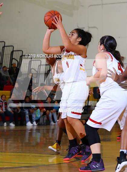 Thumbnail 2 in Lynwood vs. Dominguez photogallery.