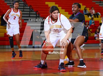 Thumbnail 2 in Lynwood vs. Dominguez photogallery.