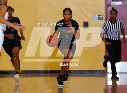 Thumbnail 2 in Lynwood vs. Dominguez photogallery.