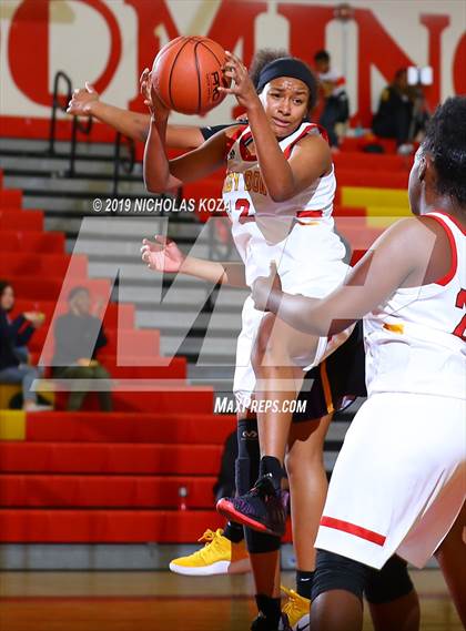 Thumbnail 1 in Lynwood vs. Dominguez photogallery.