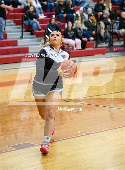 Thumbnail 2 in Dodd City vs. Graford (UIL 1A Region III Area Playoff) photogallery.