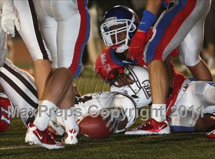 Thumbnail 2 in Los Alamitos vs. Crespi (CIF SS Playoffs) photogallery.