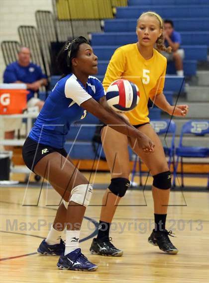 Thumbnail 1 in Georgetown @ Pflugerville photogallery.