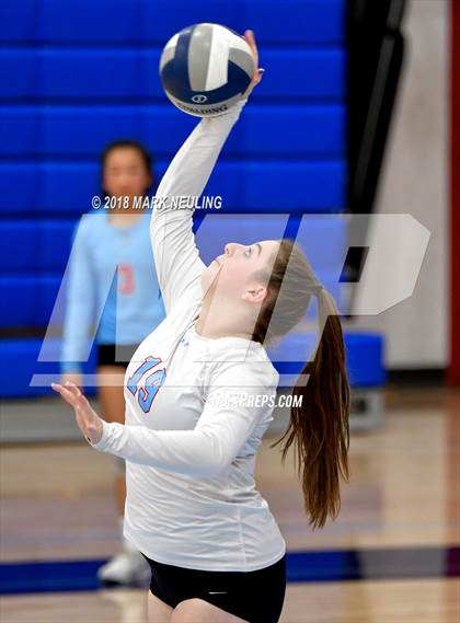 Thumbnail 1 in Menlo-Atherton @ Hillsdale photogallery.