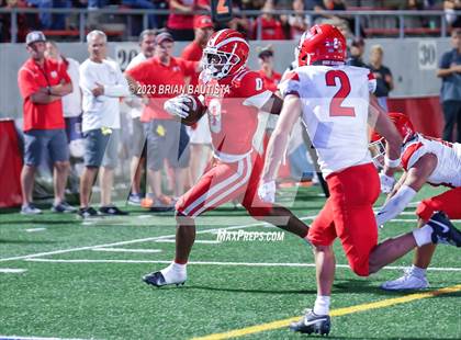 Thumbnail 3 in Kahuku @ Mater Dei photogallery.