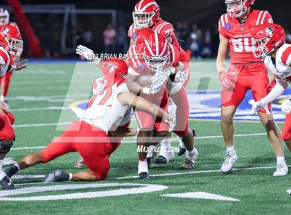 Thumbnail 3 in Kahuku @ Mater Dei photogallery.
