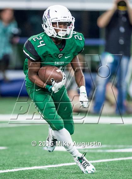 Thumbnail 2 in Prosper vs. Lone Star (UIL Bi-district 5A District II Playoff) photogallery.