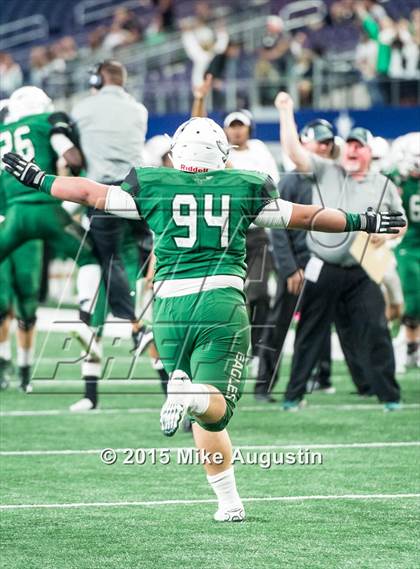 Thumbnail 1 in Prosper vs. Lone Star (UIL Bi-district 5A District II Playoff) photogallery.