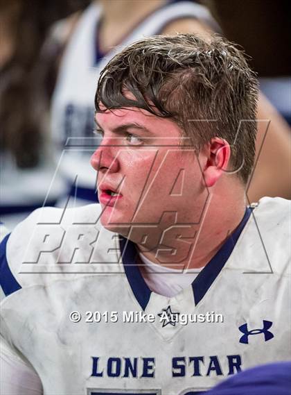 Thumbnail 1 in Prosper vs. Lone Star (UIL Bi-district 5A District II Playoff) photogallery.