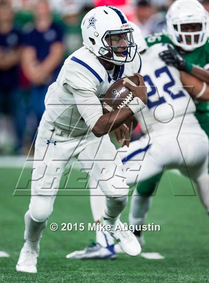 Thumbnail 2 in Prosper vs. Lone Star (UIL Bi-district 5A District II Playoff) photogallery.