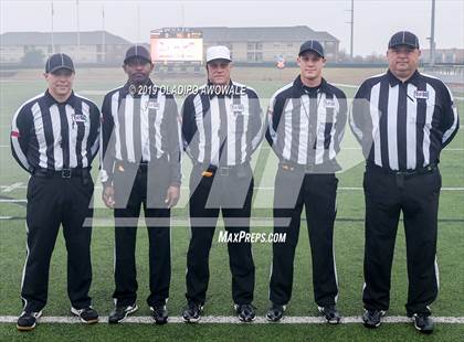 Thumbnail 1 in Malakoff vs. Pottsboro (UIL 3A Regional Semifinal) photogallery.