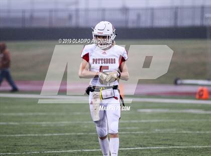 Thumbnail 2 in Malakoff vs. Pottsboro (UIL 3A Regional Semifinal) photogallery.