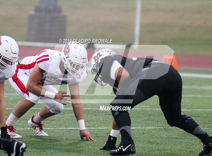 Thumbnail 1 in Malakoff vs. Pottsboro (UIL 3A Regional Semifinal) photogallery.