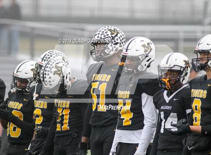 Thumbnail 2 in Malakoff vs. Pottsboro (UIL 3A Regional Semifinal) photogallery.