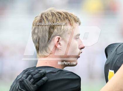 Thumbnail 1 in Malakoff vs. Pottsboro (UIL 3A Regional Semifinal) photogallery.