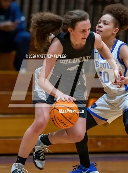 Thumbnail 2 in East Chapel Hill vs Westover (NCHSAA 3A First Round) photogallery.