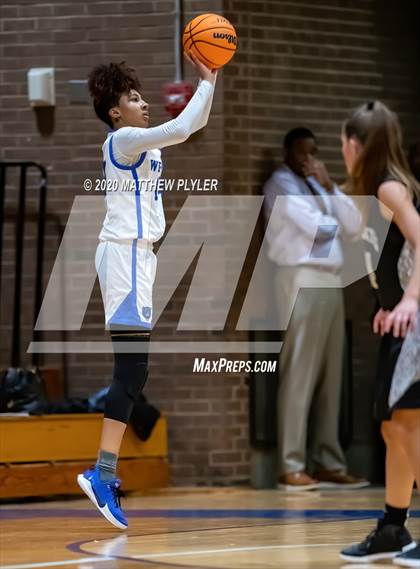 Thumbnail 3 in East Chapel Hill vs Westover (NCHSAA 3A First Round) photogallery.
