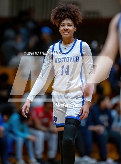Thumbnail 3 in East Chapel Hill vs Westover (NCHSAA 3A First Round) photogallery.