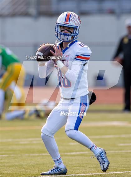 Thumbnail 3 in Ridgefield @ Tumwater (WIAA 2A District Playoff) photogallery.