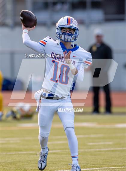 Thumbnail 2 in Ridgefield @ Tumwater (WIAA 2A District Playoff) photogallery.