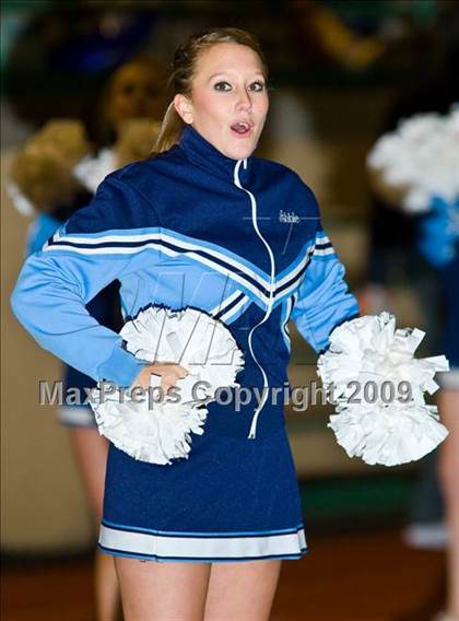 Thumbnail 1 in Meadowdale vs. Union photogallery.