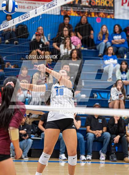 Thumbnail 2 in Santa Fe Indian @ St. Michael's photogallery.