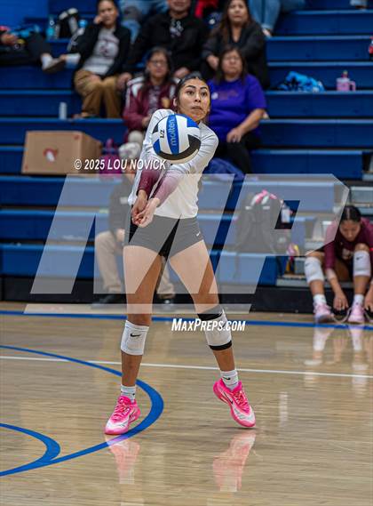 Thumbnail 3 in Santa Fe Indian @ St. Michael's photogallery.