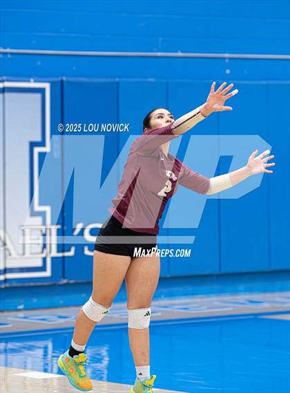 Thumbnail 1 in Santa Fe Indian @ St. Michael's photogallery.