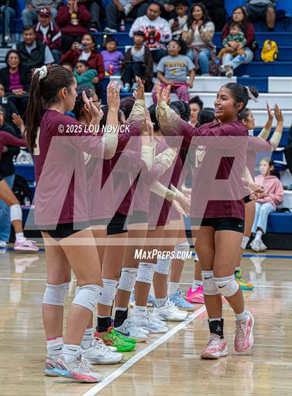 Thumbnail 3 in Santa Fe Indian @ St. Michael's photogallery.