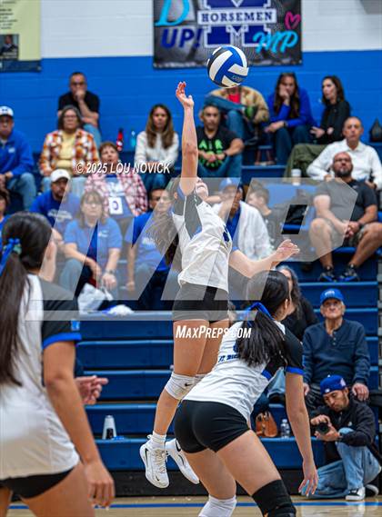 Thumbnail 1 in Santa Fe Indian @ St. Michael's photogallery.