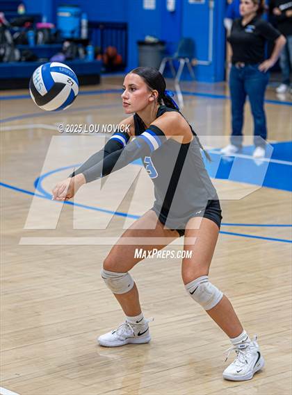 Thumbnail 1 in Santa Fe Indian @ St. Michael's photogallery.