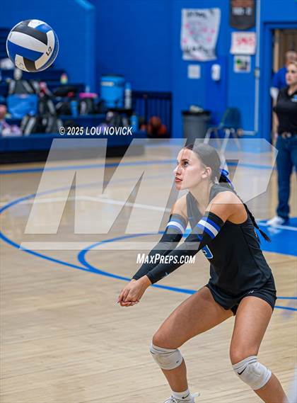 Thumbnail 3 in Santa Fe Indian @ St. Michael's photogallery.