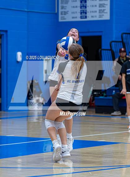 Thumbnail 2 in Santa Fe Indian @ St. Michael's photogallery.