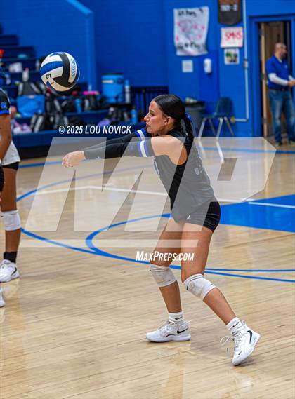 Thumbnail 1 in Santa Fe Indian @ St. Michael's photogallery.