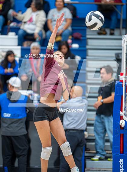 Thumbnail 2 in Santa Fe Indian @ St. Michael's photogallery.