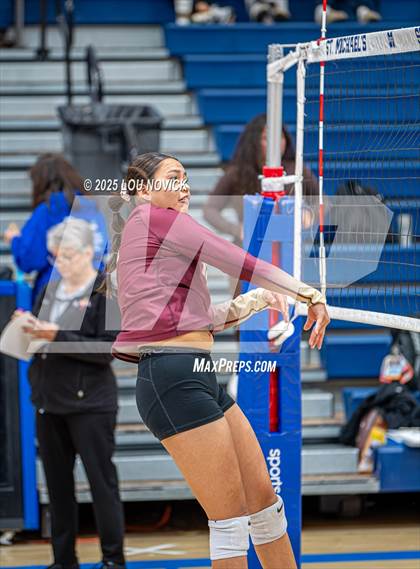 Thumbnail 1 in Santa Fe Indian @ St. Michael's photogallery.