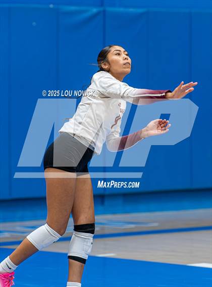 Thumbnail 2 in Santa Fe Indian @ St. Michael's photogallery.