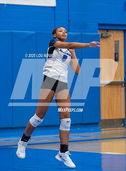 Thumbnail 2 in Santa Fe Indian @ St. Michael's photogallery.