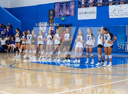 Thumbnail 1 in Santa Fe Indian @ St. Michael's photogallery.